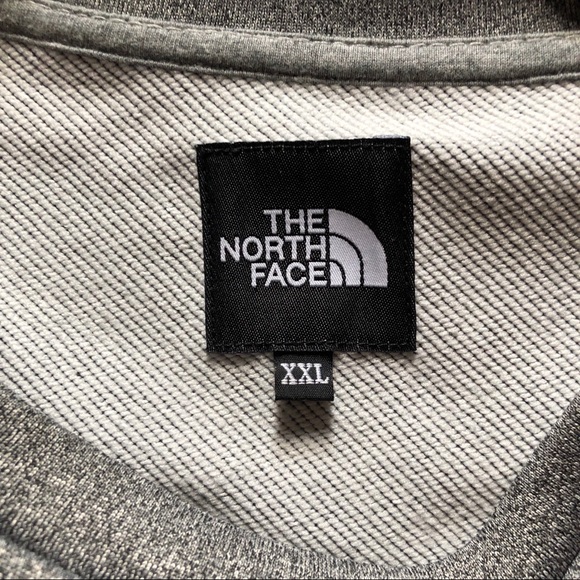 The North Face Grey Crewneck - Picture 4 of 4